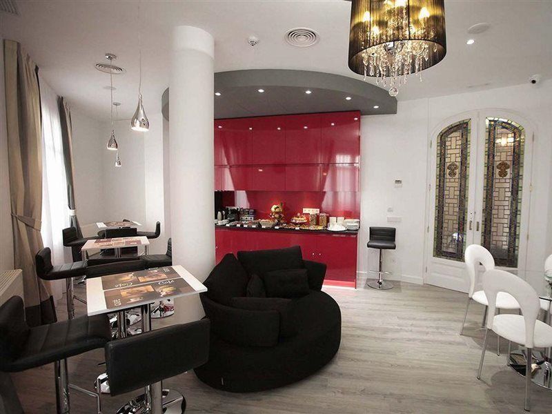 Vitium Urban Suites Madrid Exterior foto